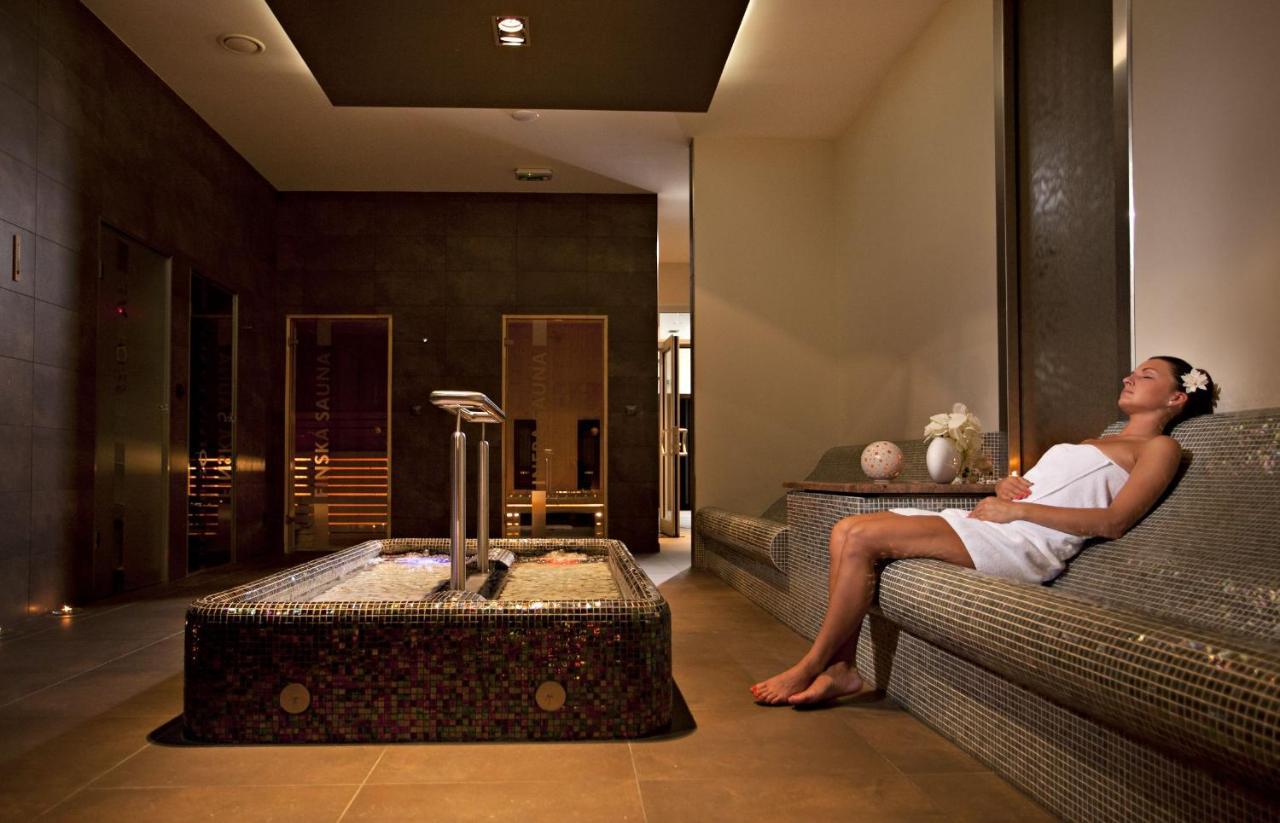 Wellness Hotel Abacie Nový Jičín Extérieur photo
